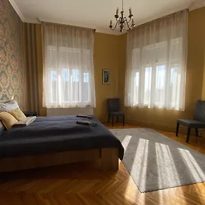 Ambrózia Apartman Eger